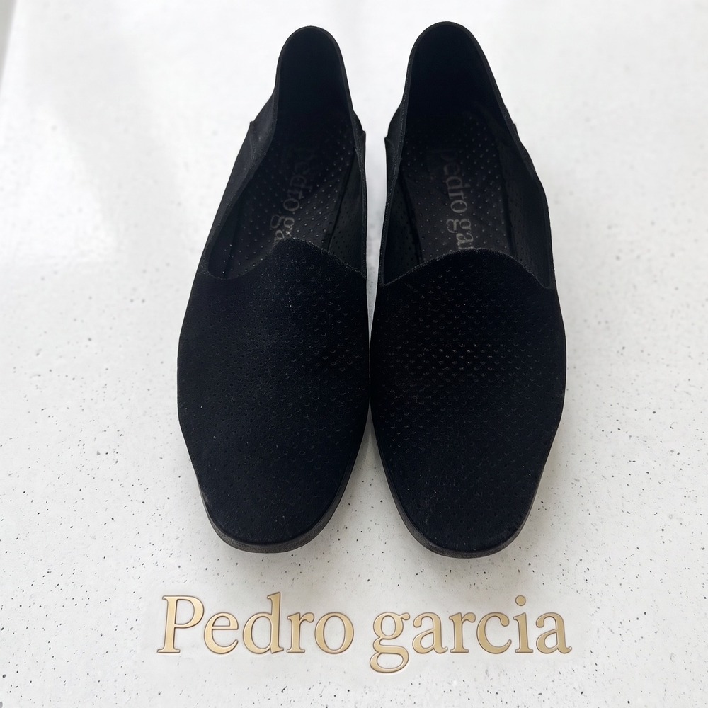 Pedro Garcia Black Perforated Suede Loafers Flats Made in Spain Size 37